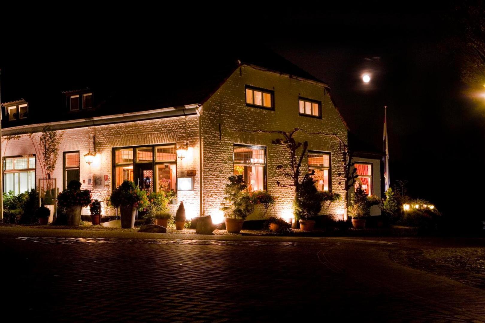 Het Maashotel Broekhuizen  Ngoại thất bức ảnh